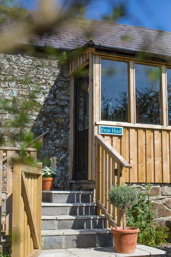Cwm Connell Coastal Cottages Moylgrove Exterior photo